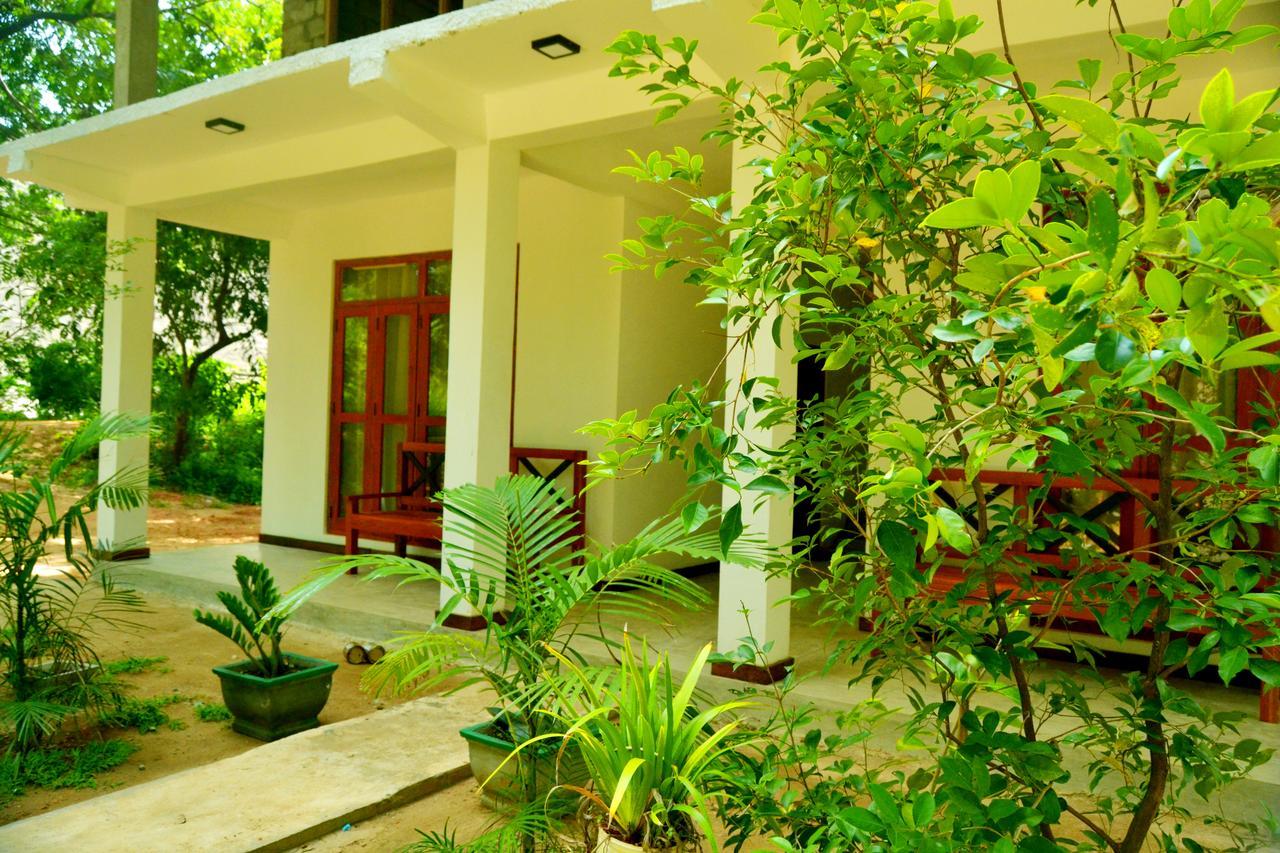Girilena Resort Dambulla Exterior photo